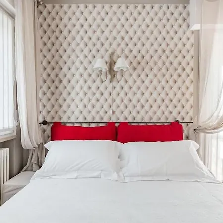 Appartamento Spacious, Air Conditioner, Few Minutes To The Castle *